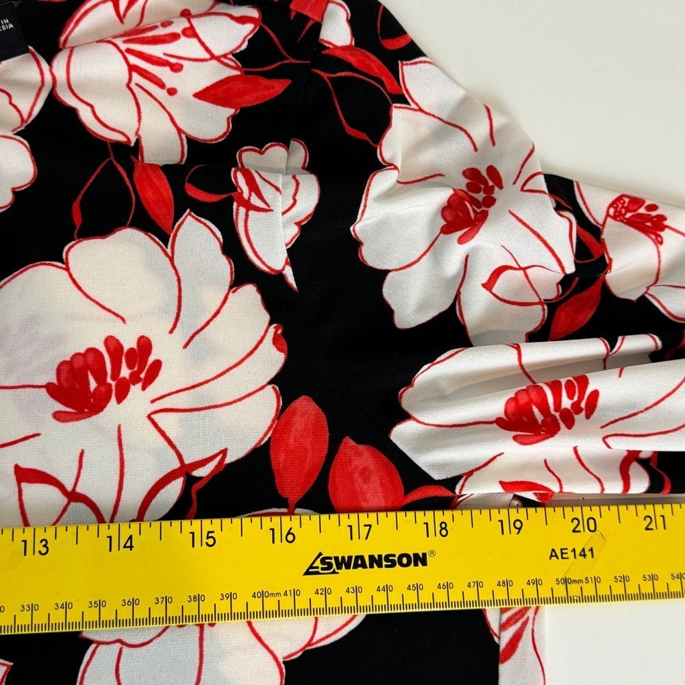 Karl Lagerfeld Black White Red Floral Blouse S - Picture 5 of 7